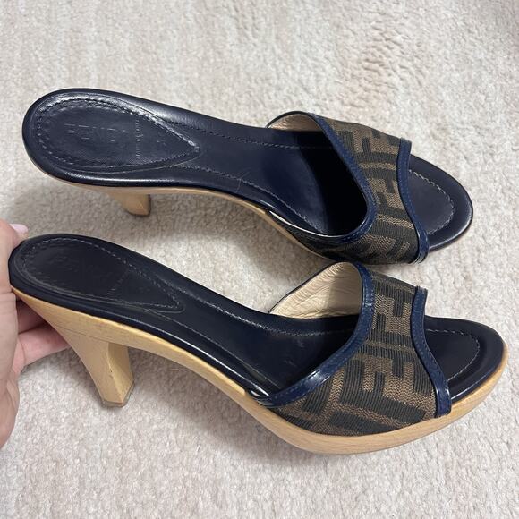 Y2K Fendi Brown Zucca Canvas Platform Wood Size 38.5/8.5 - Picture 1 of 12